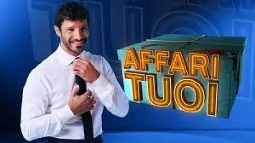Affari tuoi: dove vederlo, orario e gioco