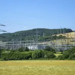 Crisi nel Golfo, energia sotto pressione ma l’Europa regge: inflazione osservata speciale