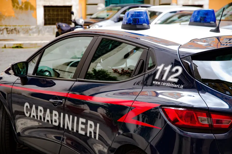 Bolzano, rete di spaccio nei quartieri Firmian e Casanova: arrestati tre giovani