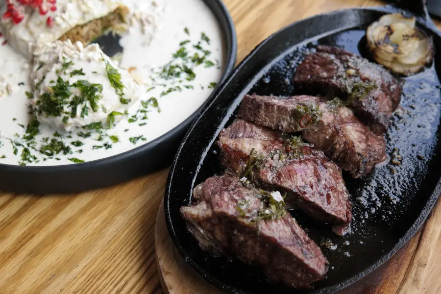 Sequestrate 22 quintali di carne nel Salento: controlli Nas su igiene e tracciabilità