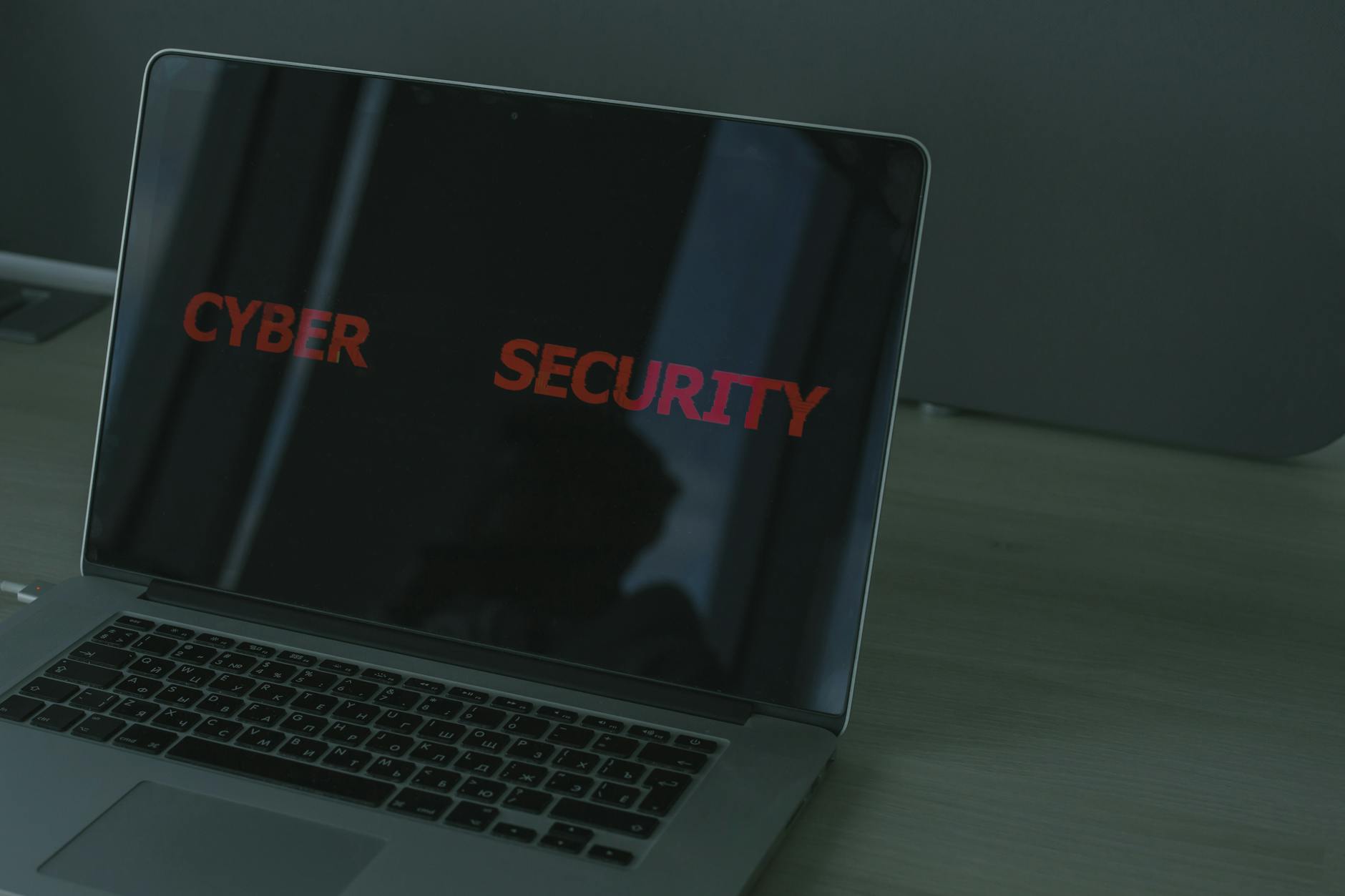 G7, linee guida sulla cybersicurezza dell’intelligenza artificiale