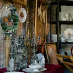 I mercatini dell’antiquariato nelle città italiane: date, luoghi e consigli per trovare i pezzi migliori