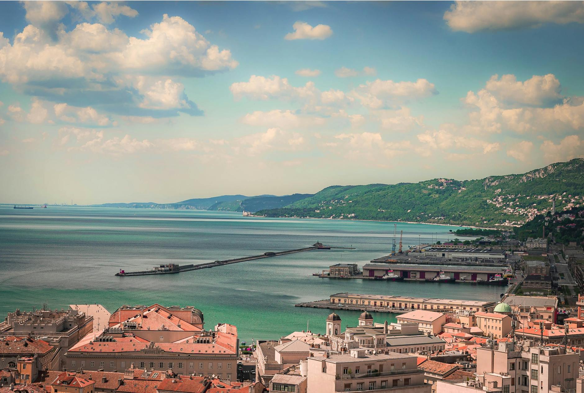 Trieste, porto candidato per l’hub europeo delle materie prime critiche